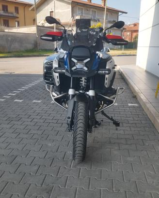 GS r1300 Adventure tropfy modello 2026 