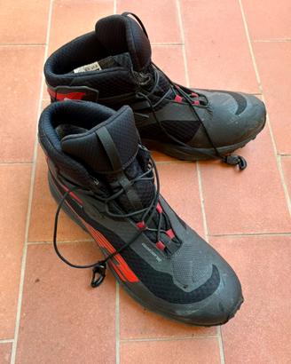 Scarpe gaerne moto