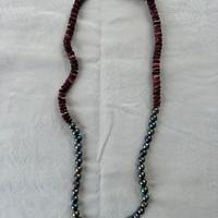 Collana etnica con perle e gusci d’ostrica