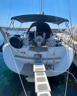 Barca a vela da
