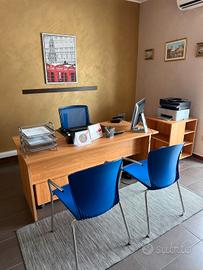 Arredamento ufficio completo – tavolo riunioni, sc