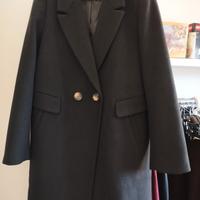 cappotto nero semi nuovo 44.,46