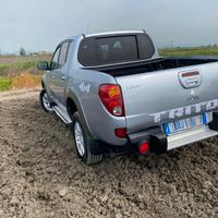 Mitsubishi L200 2.5 Diesel 136 CV