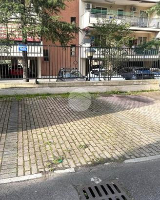 POSTO AUTO A ROMA