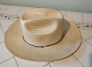 Cappello sudamericano in paglia