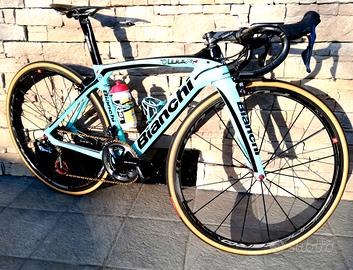 BIANCHI XR4 TOP DI GAMMA DURA ACE 