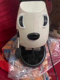 MACCHINA CAFFÉ A CIALDE