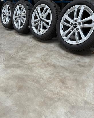 4x Cerchi originali Audi A3 S3 8Y 17