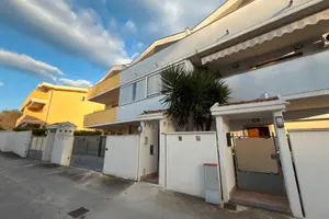 Prestigiosa Villetta a Schiera - Pescara