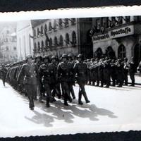 FOTO SOLDATI TEDESCHI PARATA MILITARE 3REICH WW2