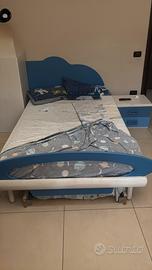 Letto 1 piazza e mezza +comodino