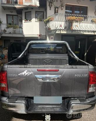 Pick up Toyota Hilux
