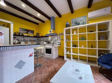 4 LOCALI A CASTELLAMMARE DEL GOLFO