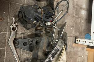 Pezzi vari suzuki gs 500e