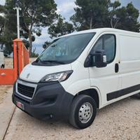 Peugeot Boxer 333 2.2 BlueHDi 140*CLIMA