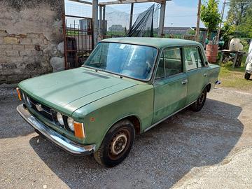 Fiat 124 Special berlina da restauro