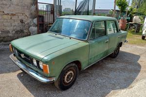 Fiat 124 Special berlina da restauro