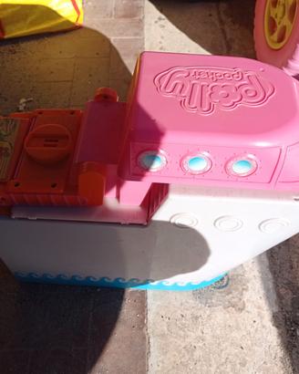 nave con piscina Polly Pocket 