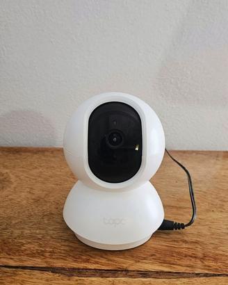 Telecamera interna Tapo C200 Full HD 360°