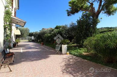 PORZIONE DI BIFAMILIARE A PESCARA