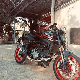 Ducati monster
