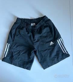 Shorts Adidas Essentials