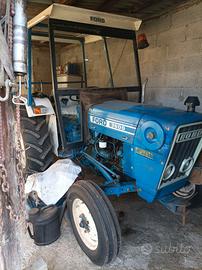 Trattore Ford 3600 +attrezzi