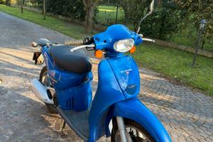 Scooter Aprilia Scarabeo 50