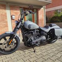 Harley-Davidson Softail Street Bob