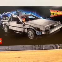 LEGO 10300 Macchina di Ritorno al Futuro Delorean