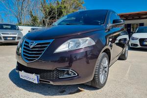 Lancia Ypsilon 1.2 69 CV 5 porte Gold