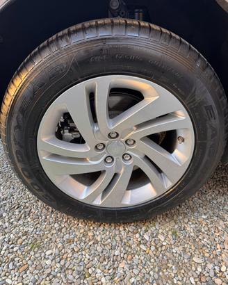 4 cerchi lega da 18 range rover evoque + 4 gomme