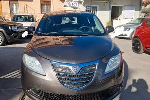 Lancia Ypsilon 1.3 MJT 16V 95 CV 5 porte