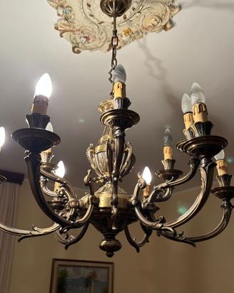Lampadario in ottone/bronzo