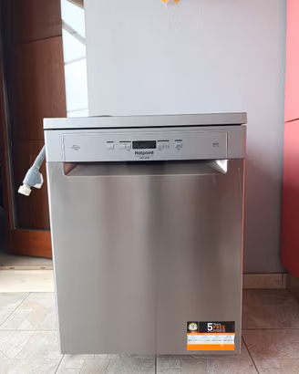 LAVASTOVIGLIE HOTPOINT ARISTON 3D ZONE WASH