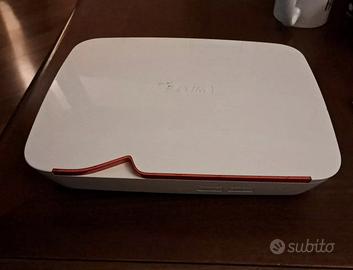 Modem TIM Adsl/Fibra 768600 con cavo ricarica