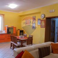 Villetta bifamiliare - Arcevia