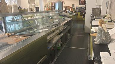 Attività e attrezzatura per bar/pasticceria
