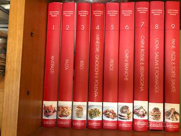 Nove volumi Enciclopedia della cucina italiana
