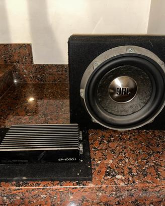 Subwoofer auto