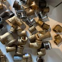 Curve e t miste di ottone 37 pezzi