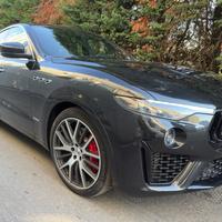 Maserati Levante V6 Diesel AWD Gransport