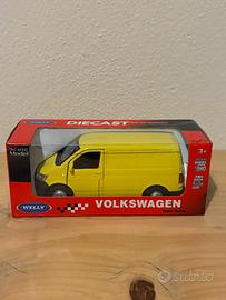 Modellino Volkswagen Transporter T6