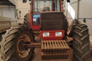 Trattore New Holland 100 F