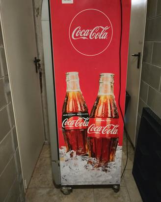 Frigorifero coca cola.
