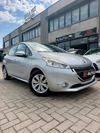 Peugeot 208 PureTech 82 5 porte Allure - OK NEOPAT