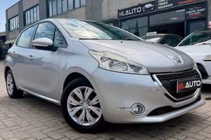 Peugeot 208 PureTech 82 5 porte Allure - OK NEOPAT