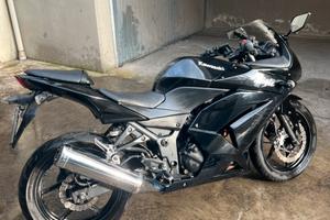 Kawasaki Ninja 250R - VENDUTA