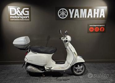 Piaggio Vespa 150 LX