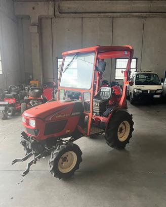 Trattrice agricola Yanmar Ke 200
